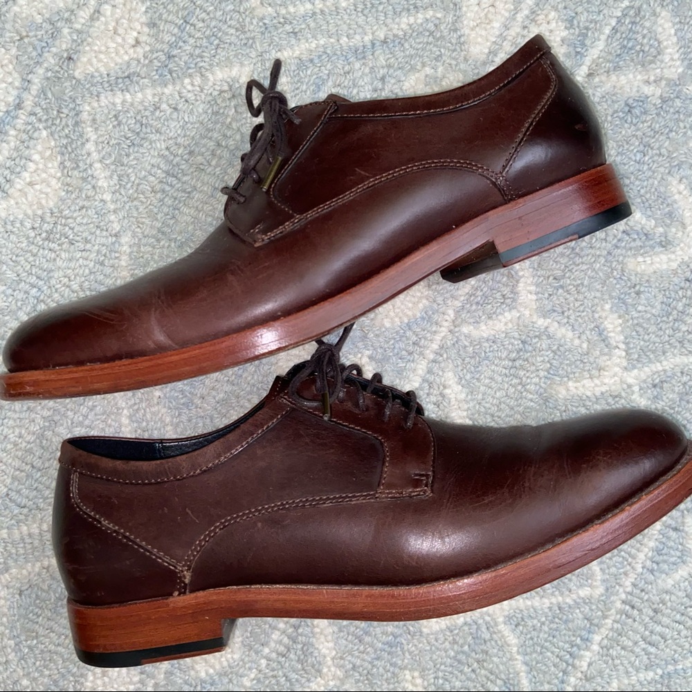 Men’s Coach Andrew Brown Leather Derby Dress Shoe - Picture 6 of 10